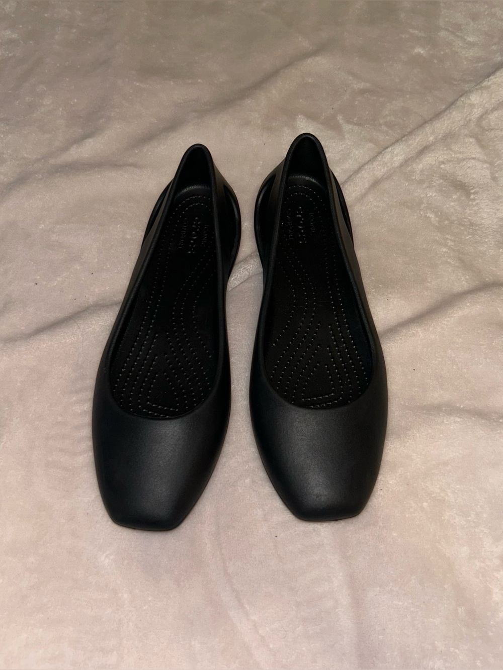 Crocs flats ballet shoes black